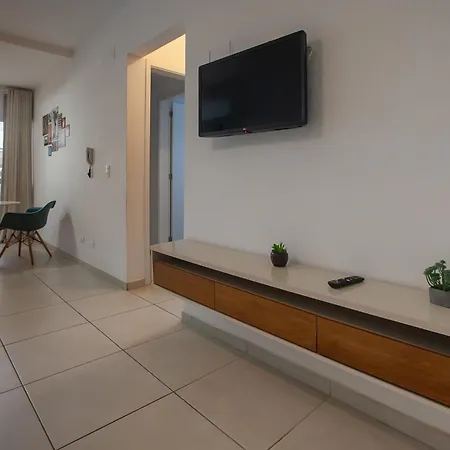Apartamento Ubatuba, Ar, Varanda Gourmet, Piscinas E 300Mt Praia Exterior photo