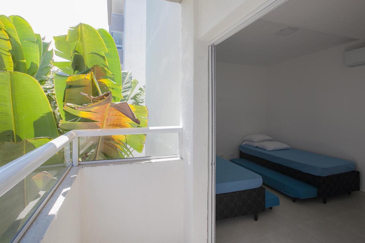 Ubatuba, Ar, Varanda Gourmet, Piscinas E 300mt